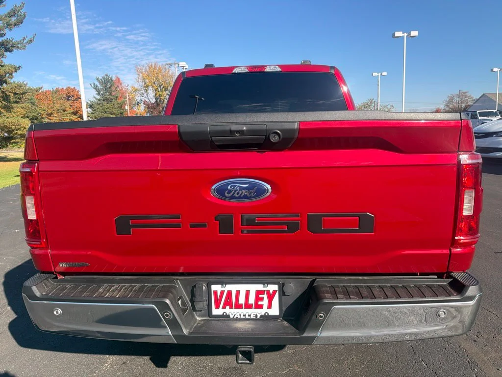 Used 2022 Red Ford XLT image 7
