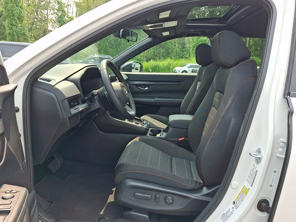 2026 Honda CR-V Sport - Photo 13
