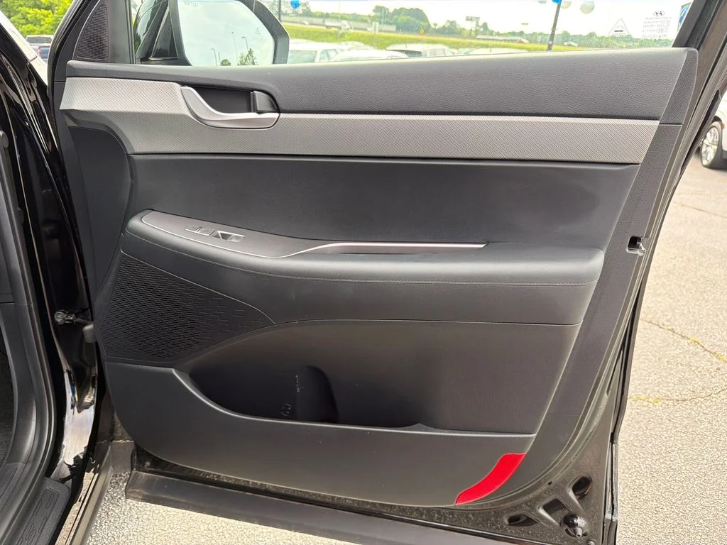 Used 2025 Black Hyundai XRT image 14