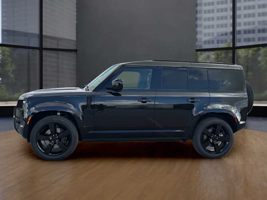 New 2026 Black Land Rover X-Dynamic SE image 13