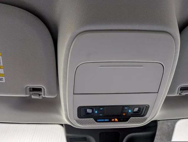 New 2027 Star White Metallic Tri-Coat Ford Active image 38