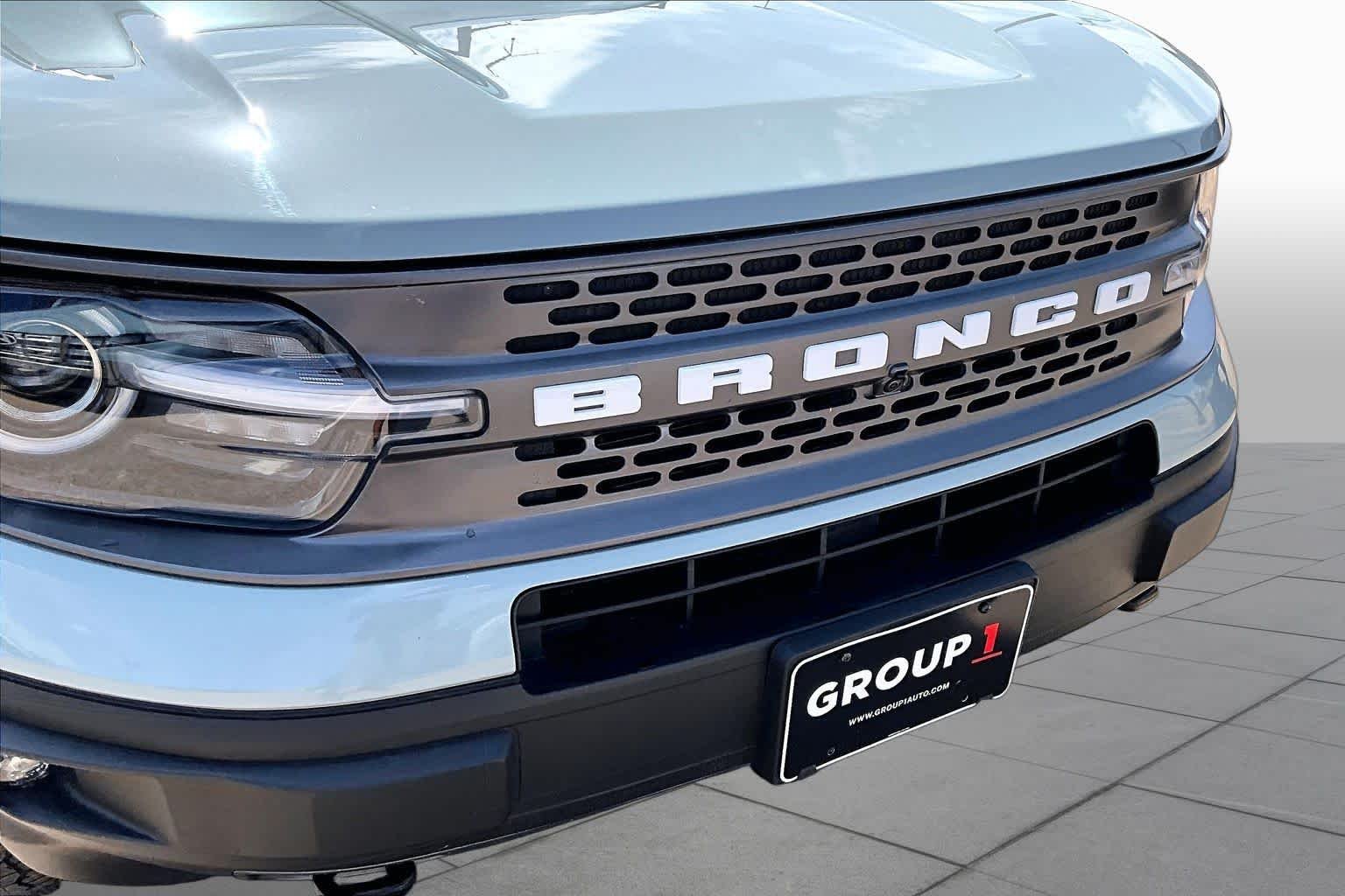 Used 2023 Cactus Gray Ford Badlands image 29