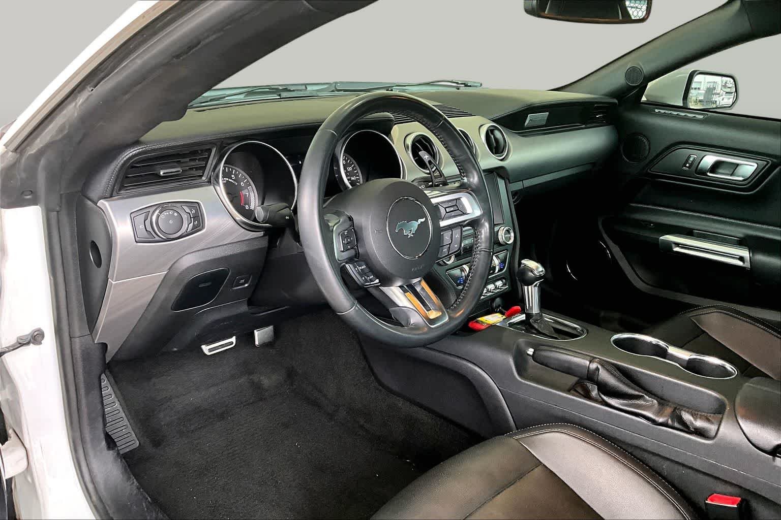 Used 2018 Oxford White Ford EcoBoost Premium image 15