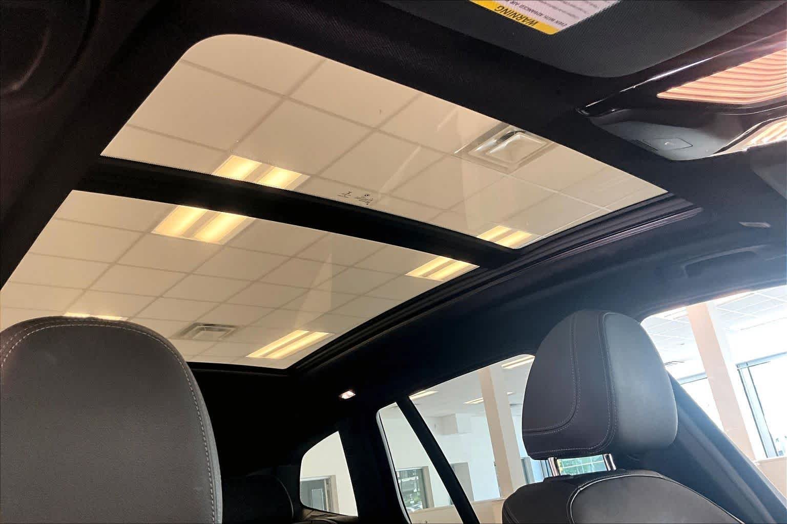 Used 2019 Glacier Silver Metallic BMW xDrive30i image 13