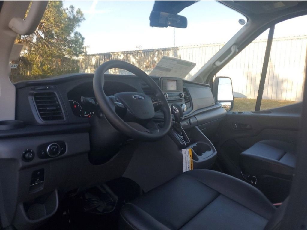 2024 Ford Transit Van Base - Photo 9