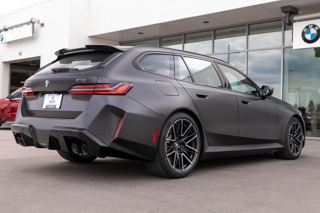 New 2027 Frozen Deep Grey BMW Base image 11