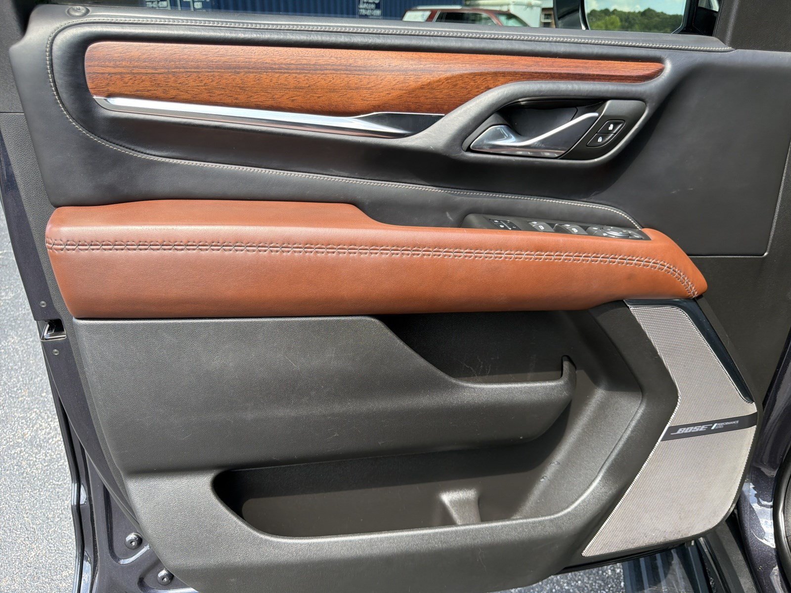 2023 GMC Yukon Denali Ultimate - Photo 14