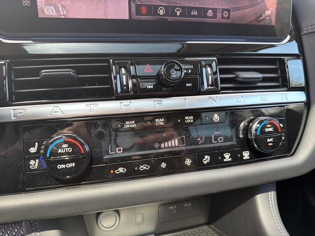 New 2026 Nissan Pathfinder Platinum 4D Sport Utility