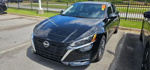 Used 2024 Black Nissan 2.5 SV image 1