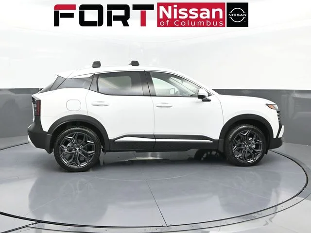 2025 Nissan Kicks SR - Photo 8
