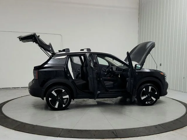 New 2026 Black Nissan SR image 16