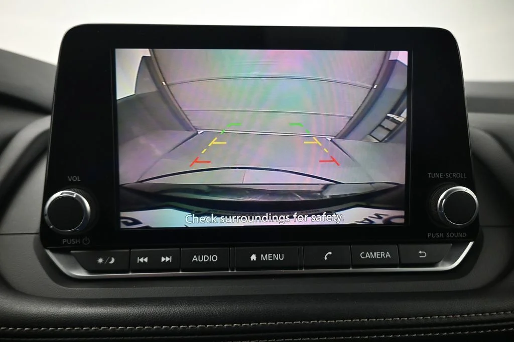 Used 2024 Black Nissan S image 17