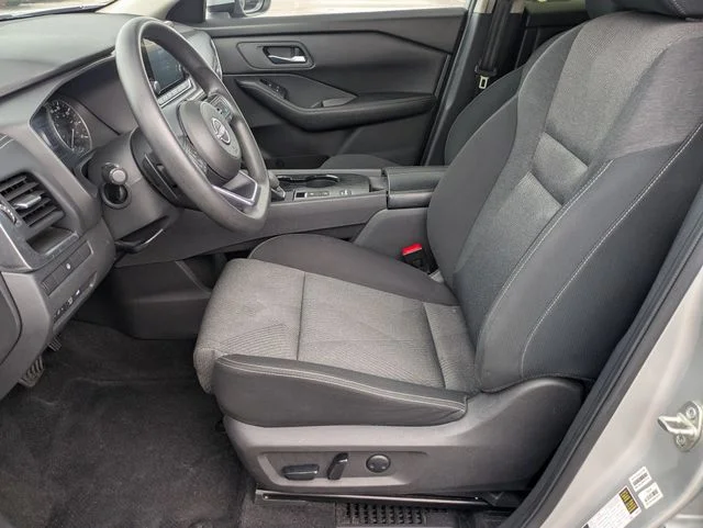 Used 2024 Silver Nissan SV image 11
