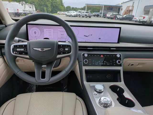 Used 2026 Silver Genesis 2.5T Advanced image 31
