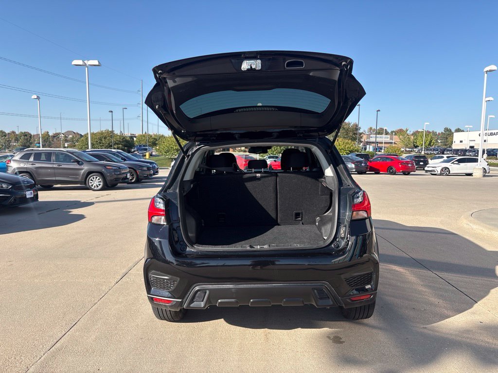 Used 2022 Black Mitsubishi 2.0 LE image 34