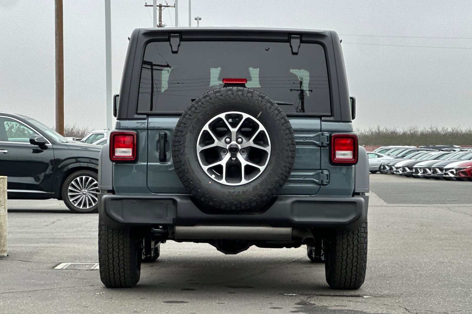 New 2026 Anvil Clearcoat Jeep Sport S image 5