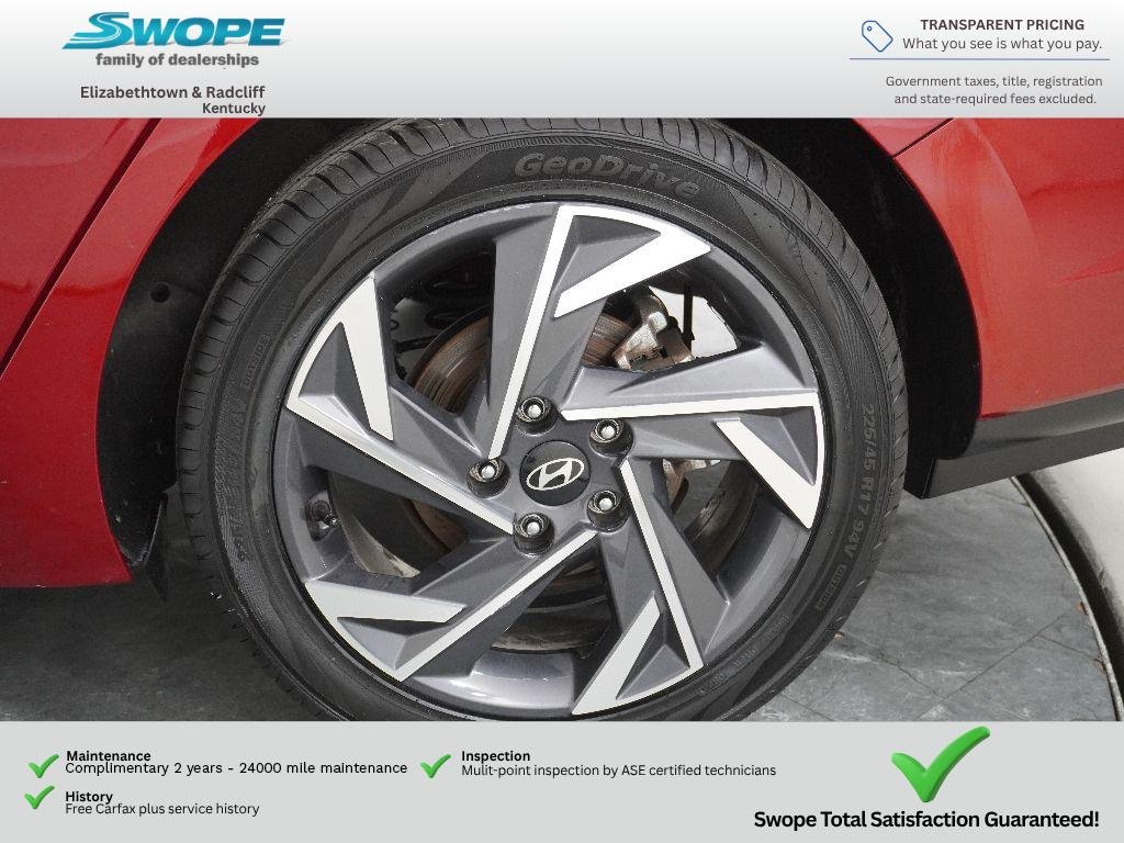 Used 2025 Ultimate Red Hyundai SEL Convenience image 29
