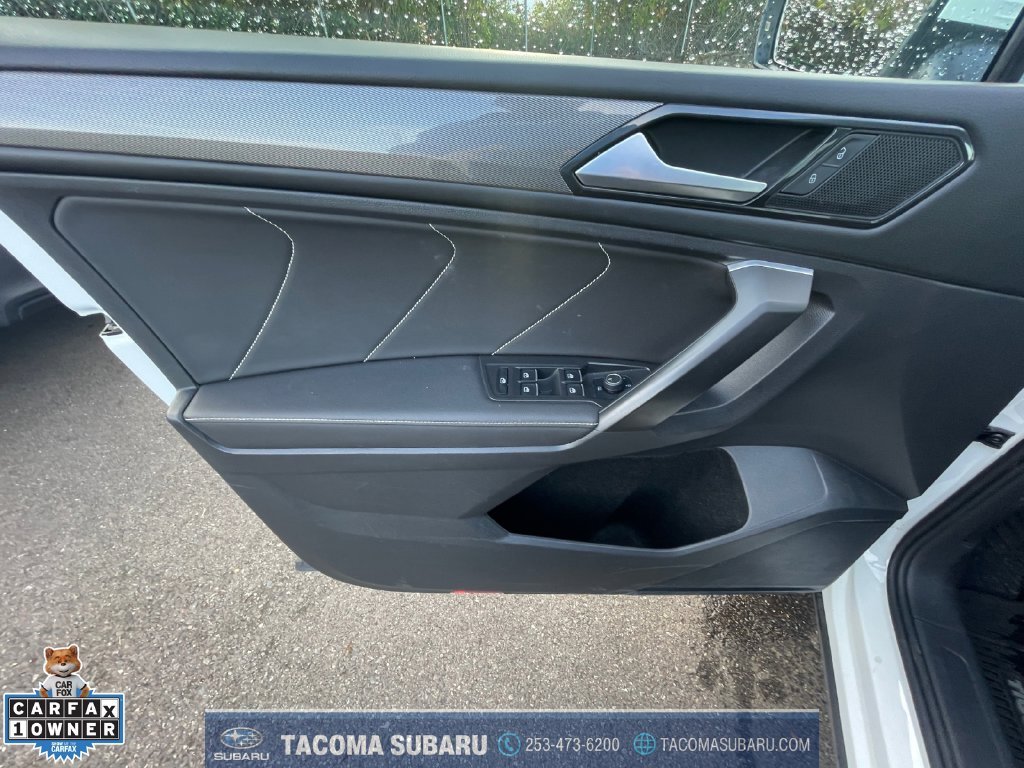 Used 2022  Volkswagen 2.0T SE image 11