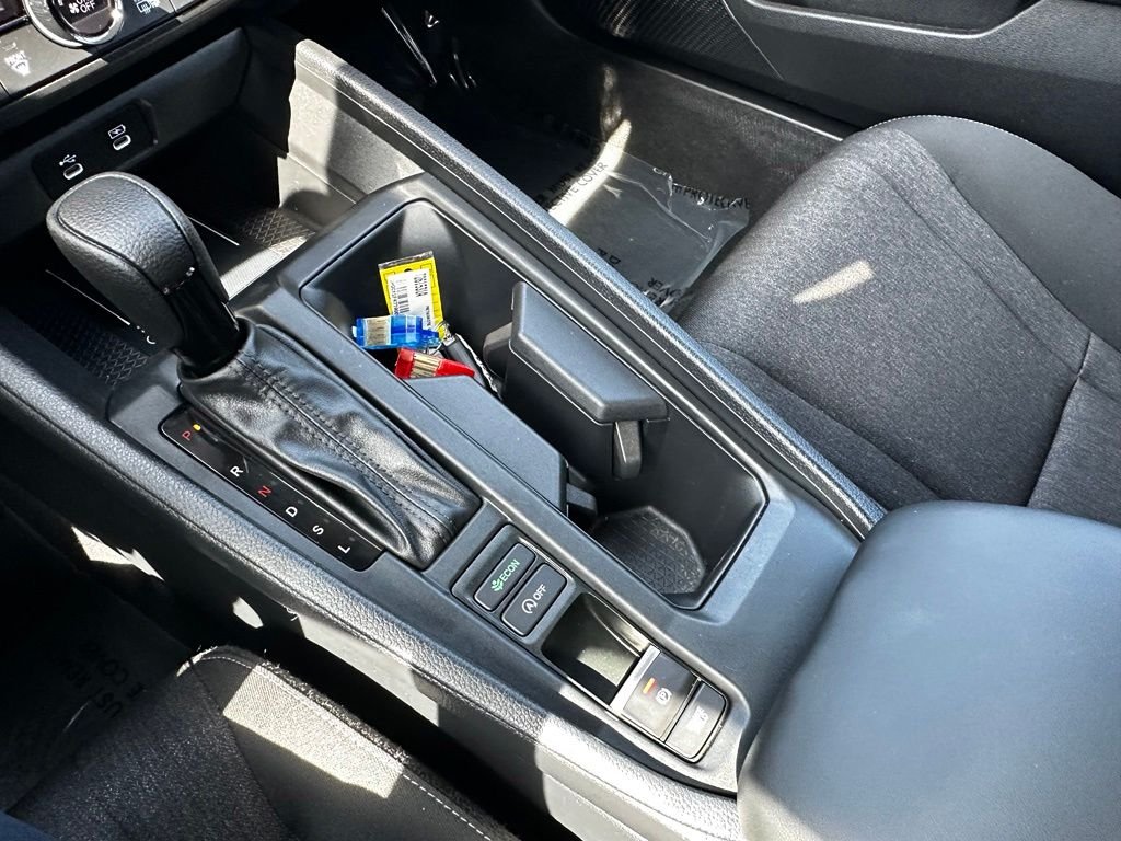 Used 2026 Gray Honda SE image 30
