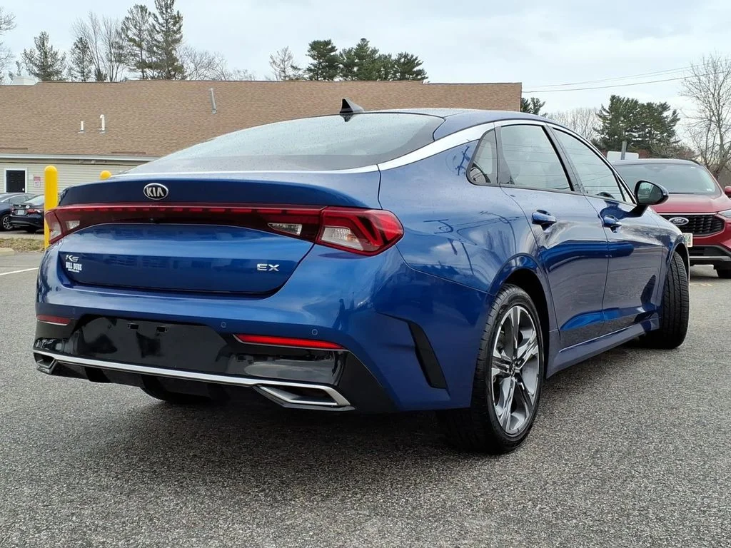 Used 2021 Blue Kia EX image 3