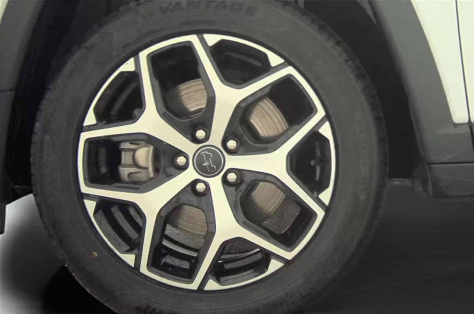 2025 Jeep Compass Limited - Photo 23