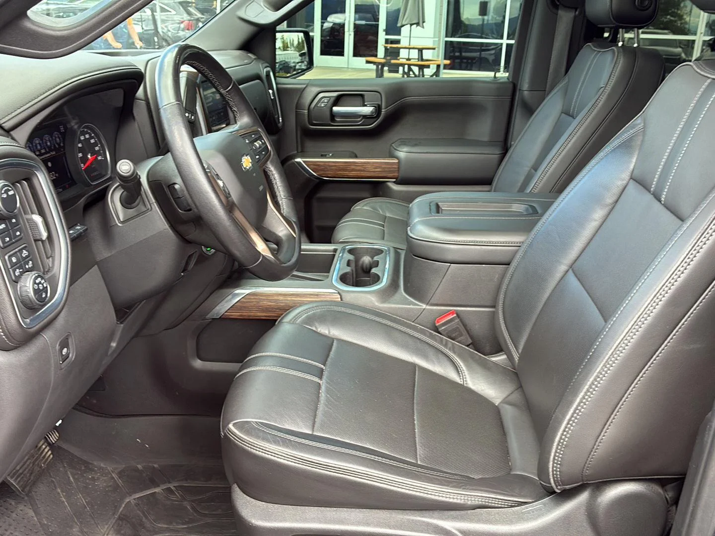 Used 2020 Northsky Blue Metallic Chevrolet High Country image 24