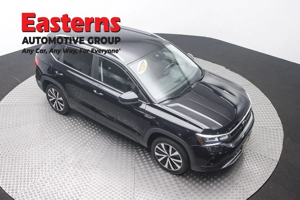 Used 2024 Black Volkswagen 1.5T SE image 3