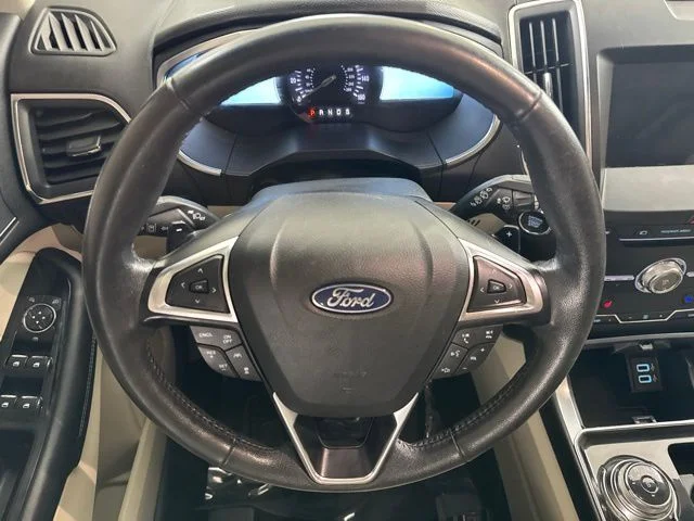 Used 2019 Silver Ford Titanium image 25