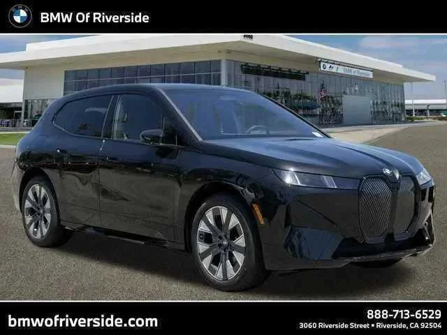 2026 BMW iX xDrive45's photo