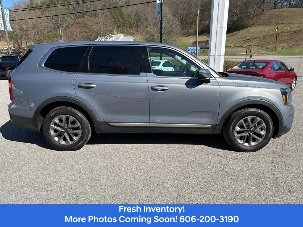 Used 2023 Silver Kia LX image 6