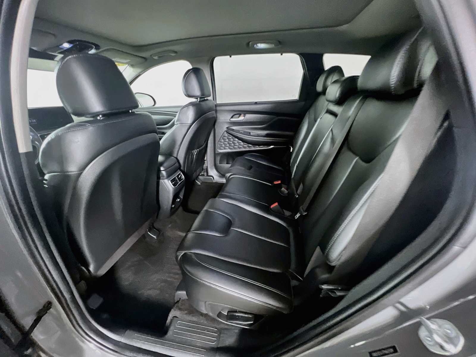 Used 2023 Hampton Gray Hyundai SEL image 26