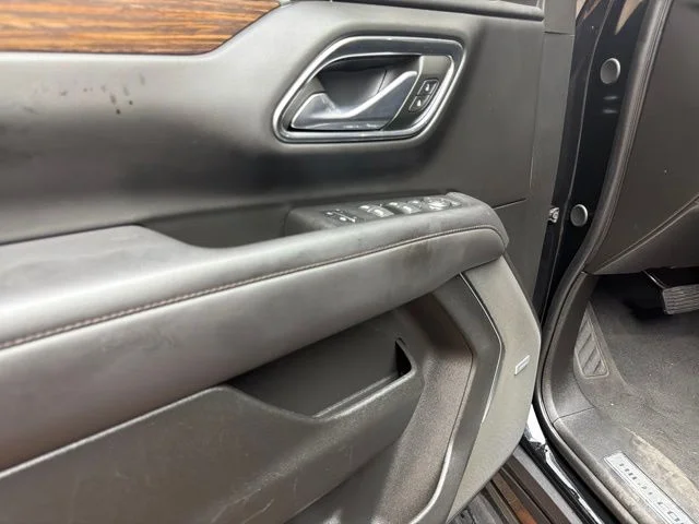 Used 2024 Black Chevrolet High Country image 22