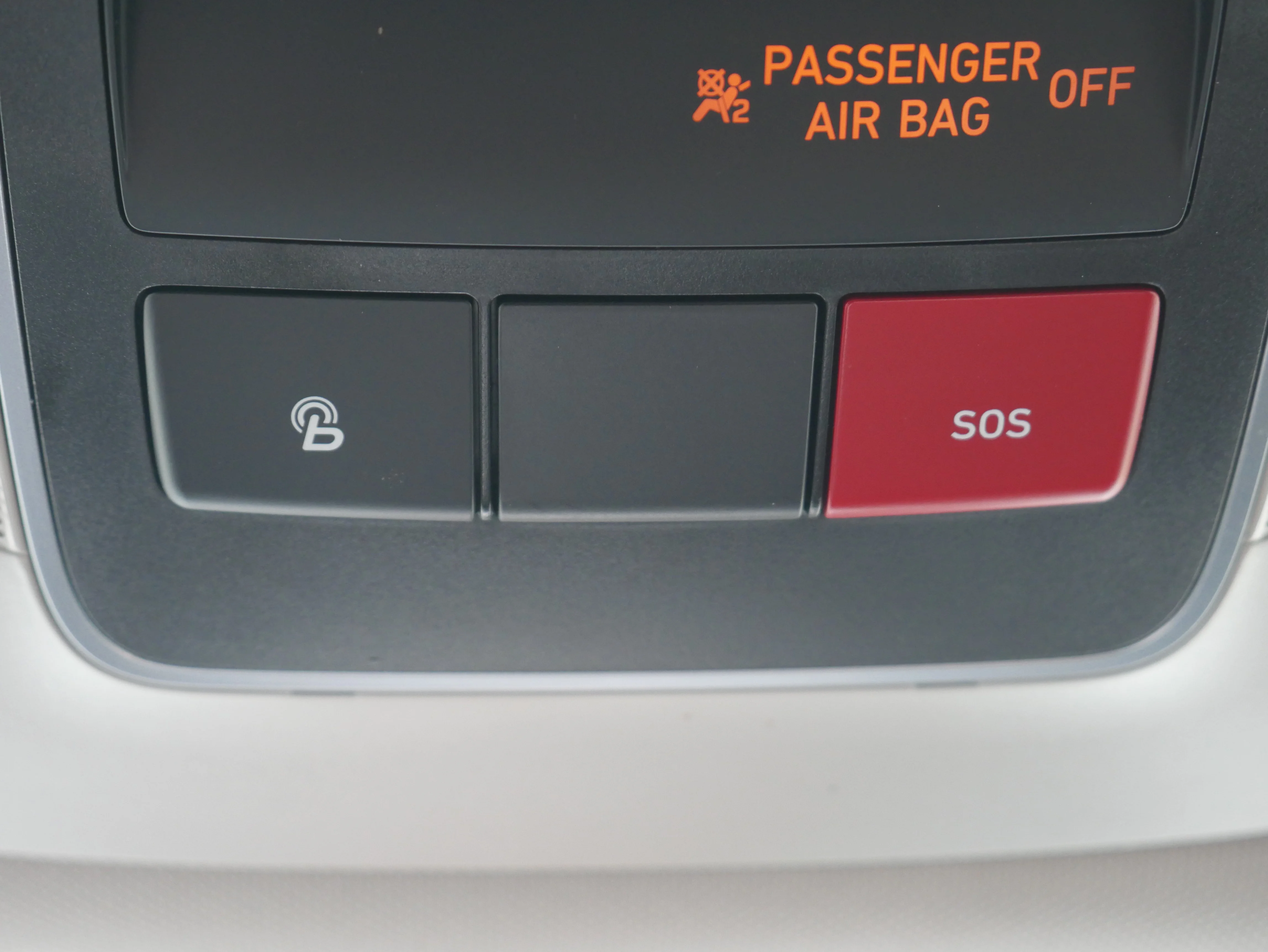 Used 2023 Serenity White Pearl Hyundai SEL image 31
