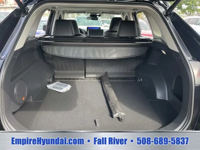 2025 Toyota RAV4 XLE Premium - Photo 7