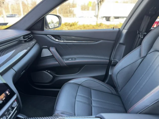 2024 Maserati Quattroporte Modena Ultima - Photo 27