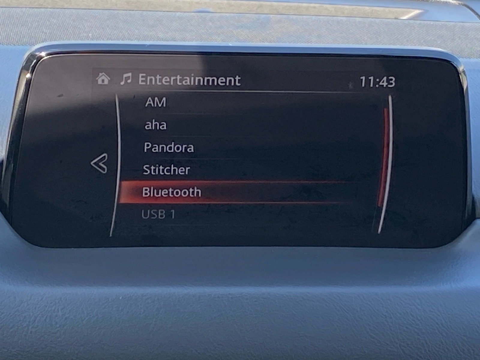 Used 2018 Silver Mazda Touring image 8