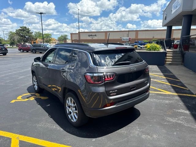 Certified Used 2024 Gray Jeep Latitude Lux image 3