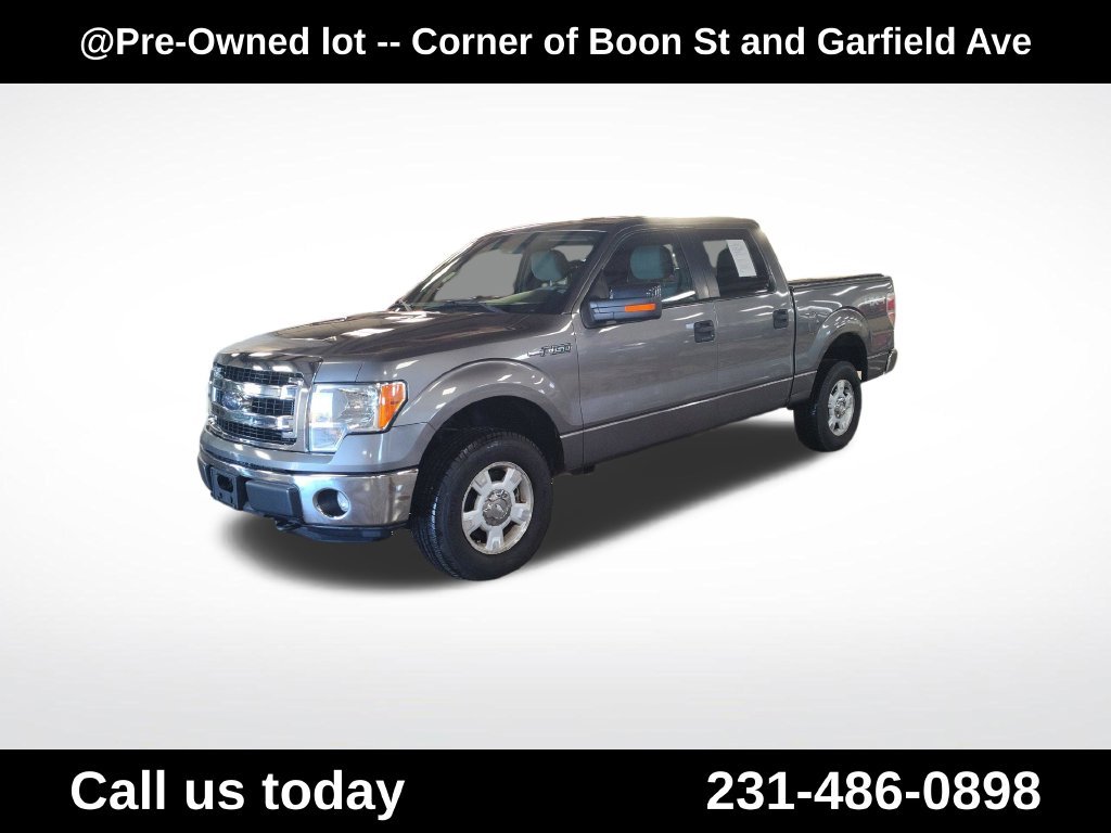 Used 2013 Gray Ford XLT image 1