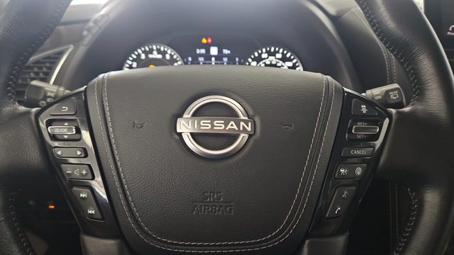 Used 2022 Super Black Nissan Platinum image 16