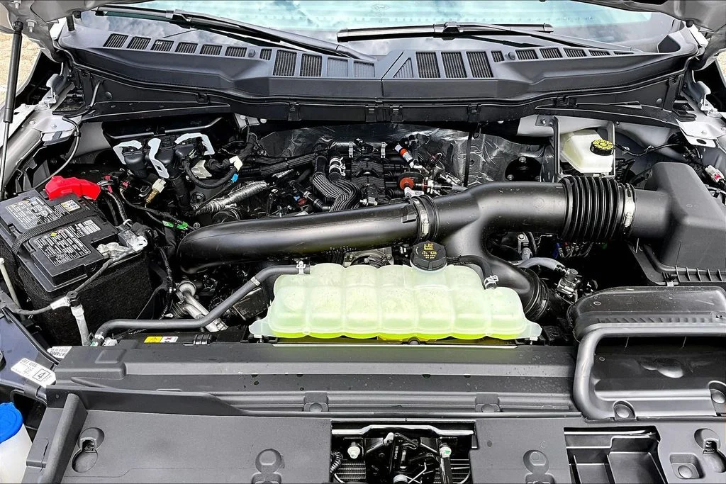 New 2026 Silver Ford XLT image 13