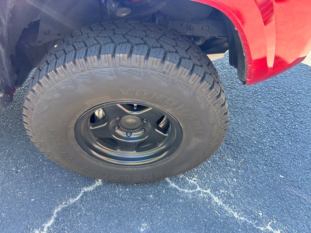 Used 2021 Red Toyota SR5 image 9