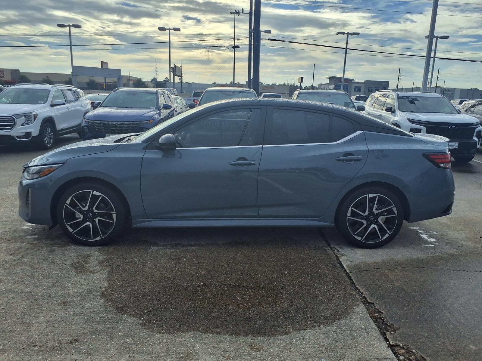Used 2025  Nissan SR image 11