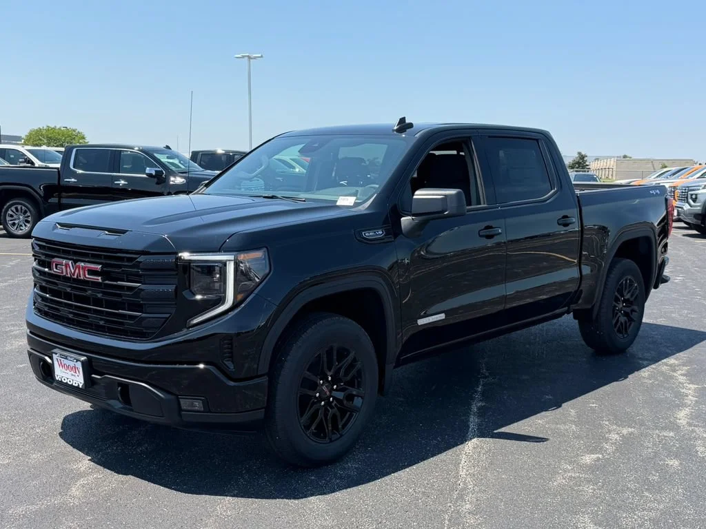 2026 GMC Sierra 1500 Elevation - Photo 2