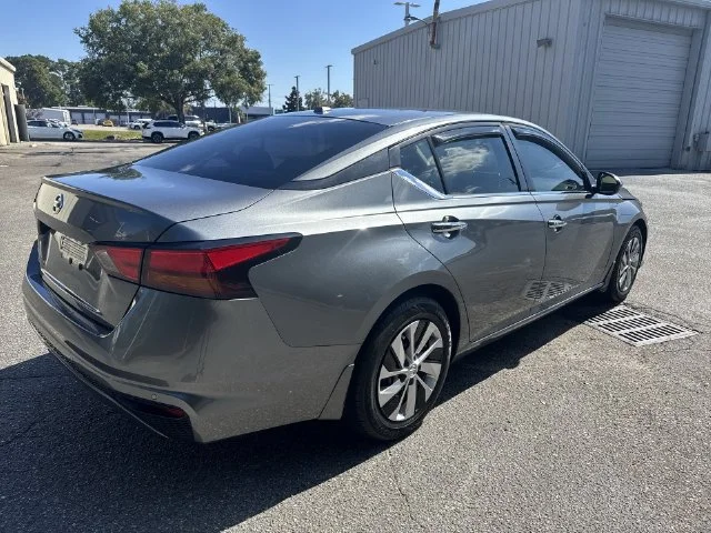 Used 2020 Gray Nissan 2.5 S image 5