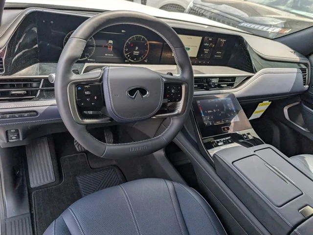 New 2026 RADIANT WHITE INFINITI SPORT image 4