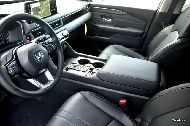 New 2026 Crystal Black Pearl Honda AWD Touring Blackout image 7