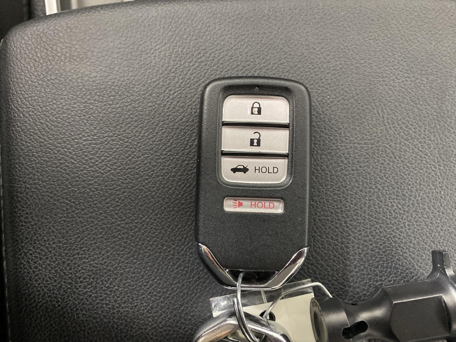Used 2022 Modern Steel Metallic Honda LX image 19