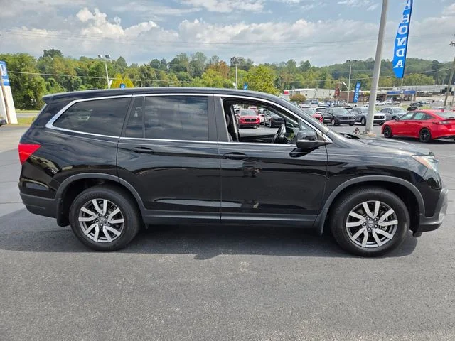 Used 2020 Black Honda EX-L image 9