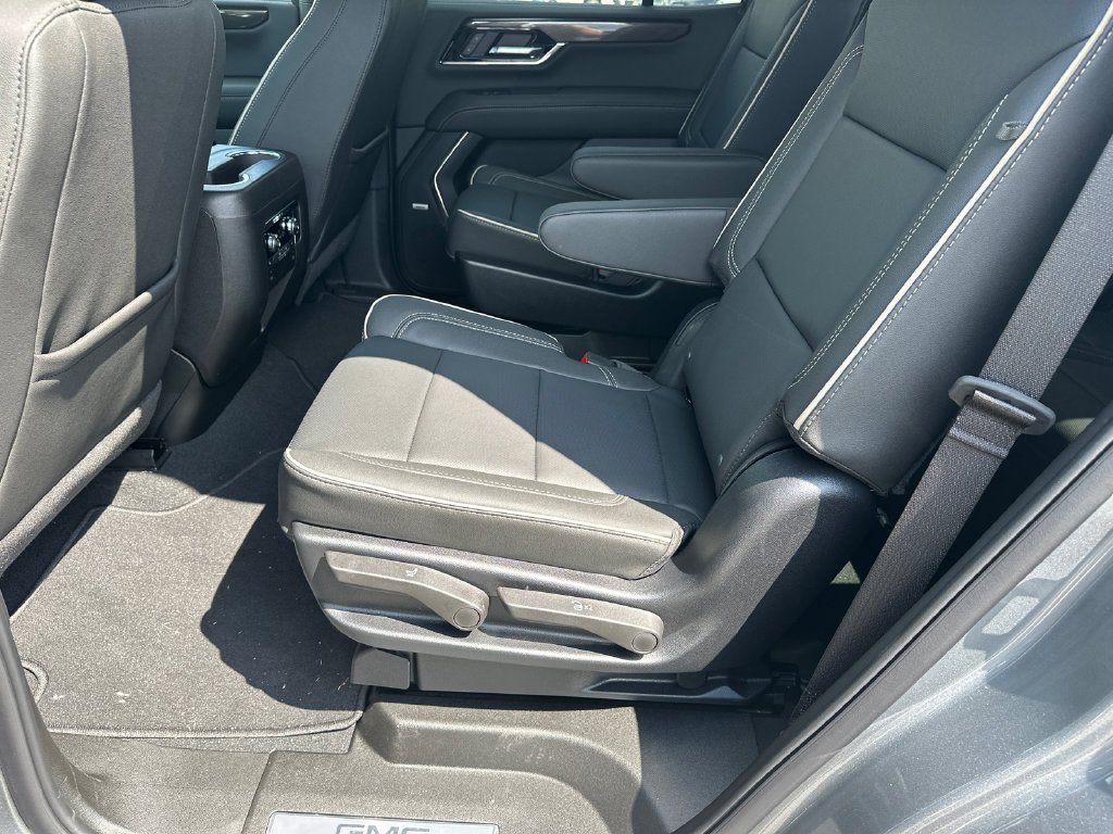 2026 GMC Yukon Elevation - Photo 21