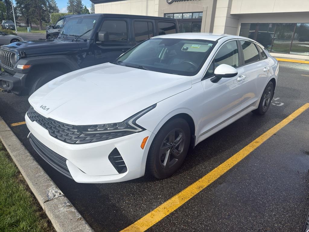 2023 Kia Optima LXS FWD's photo
